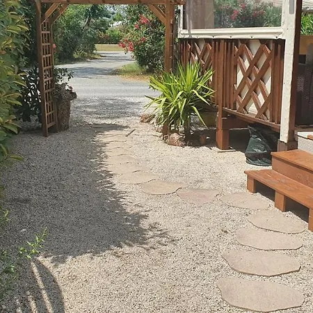 Mobilhome Les Agapanthes Au Camping Les Pins Maritimes Apartment Hyeres