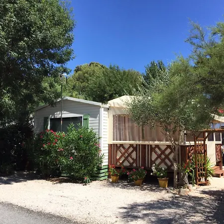 Mobilhome Les Agapanthes Au Camping Les Pins Maritimes